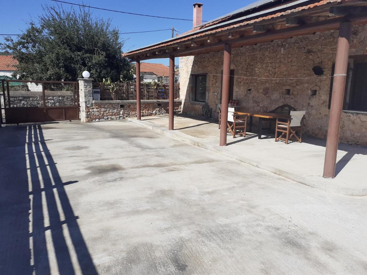 Tsitalia Cottage House Leonídion エクステリア 写真