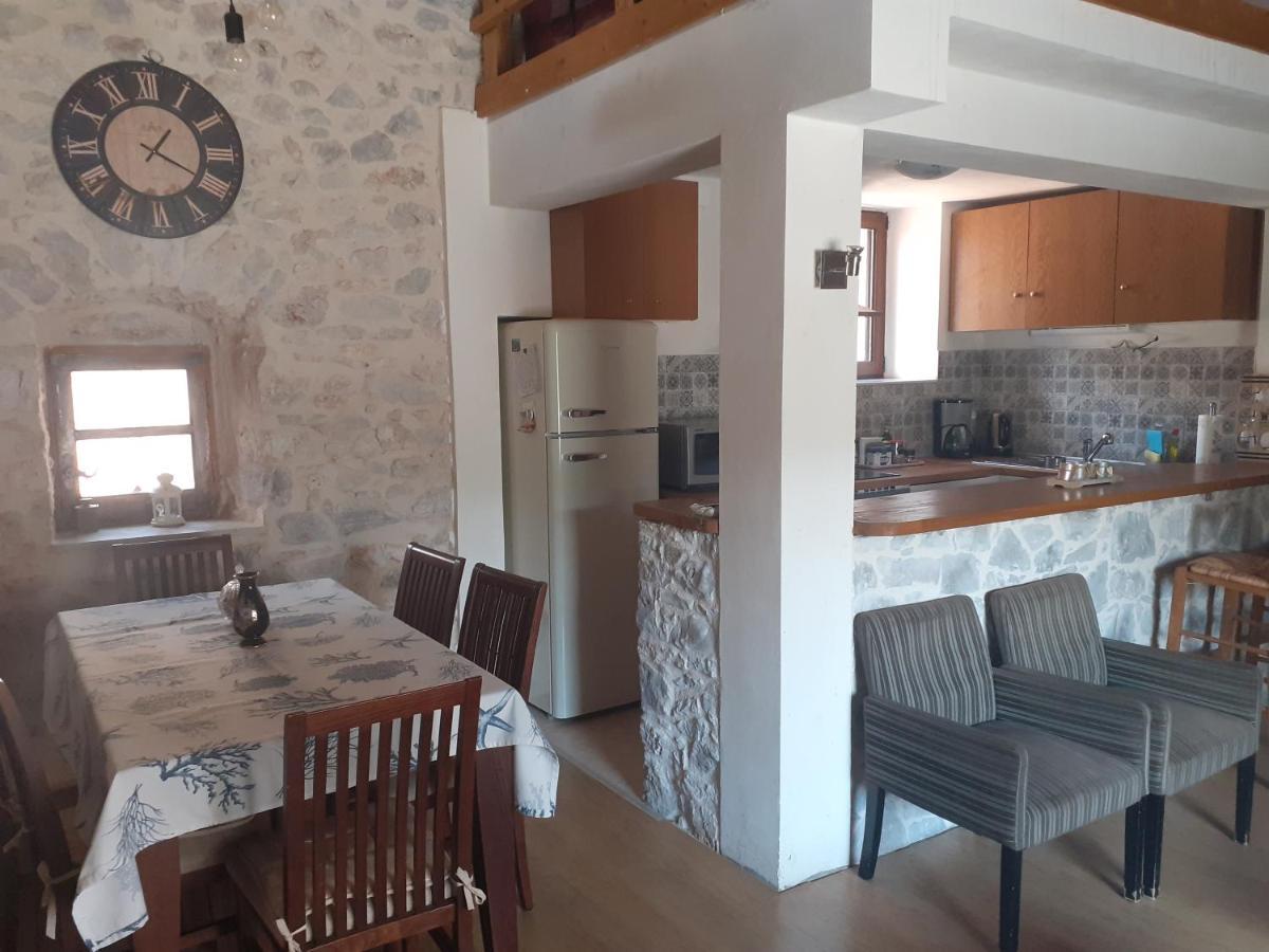 Tsitalia Cottage House Leonídion エクステリア 写真